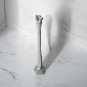 Vintage Westmoreland Milk Glass Swang Bud Vase 11.5”..